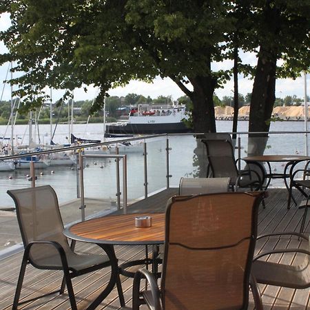 Paernu Jahtklubi Kuelalistemaja Hotel Kültér fotó