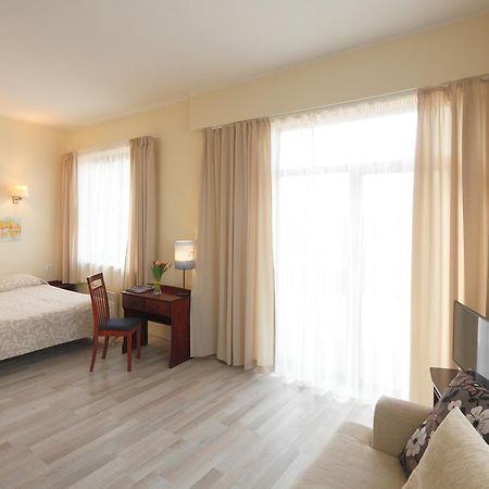 Paernu Jahtklubi Kuelalistemaja Hotel Kültér fotó